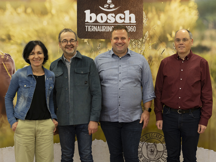 bosch1 Geschäftsführer Agathe und Wolfgang Heim mit dem Vertriebsleiter der Marke Andreas Gubo und Geschäftsführer Steffen Rösch (von links).