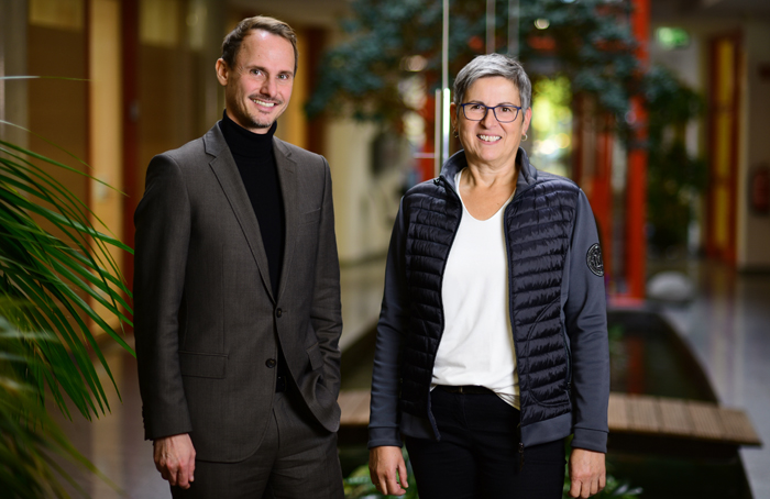 sera5 Maximilian Deharde bildet gemeinsam mit Michaela Ravnak-Bürschgens die neue Sera Geschäftsführung.