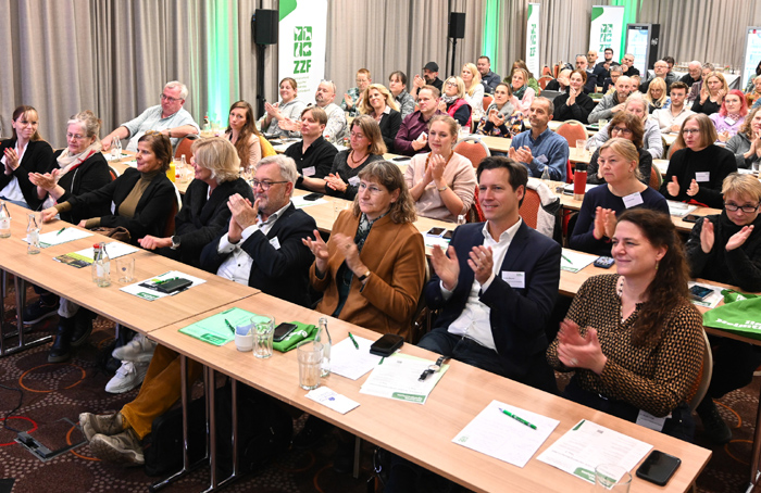 zzfsymp1 Das ZZF-Symposium „Der Hund – Neueste Erkenntnisse über eines der beliebtesten Heimtiere“ findet am 27. und 28. November in Wiesbaden statt. Bild: WZF/Paul Müller