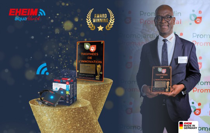 Geschäftsführer Ibrahim Mefire Kouotou bei der Preisverleihung. Bild: Eheim