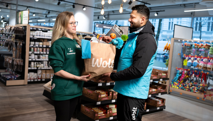 Pro angebundenem Markt sind rund 4.500 Artikel über Wolt verfügbar. Bild: Jens Oellermann/Wolt